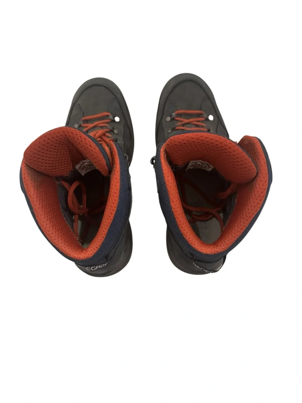 Lowa durable hiking